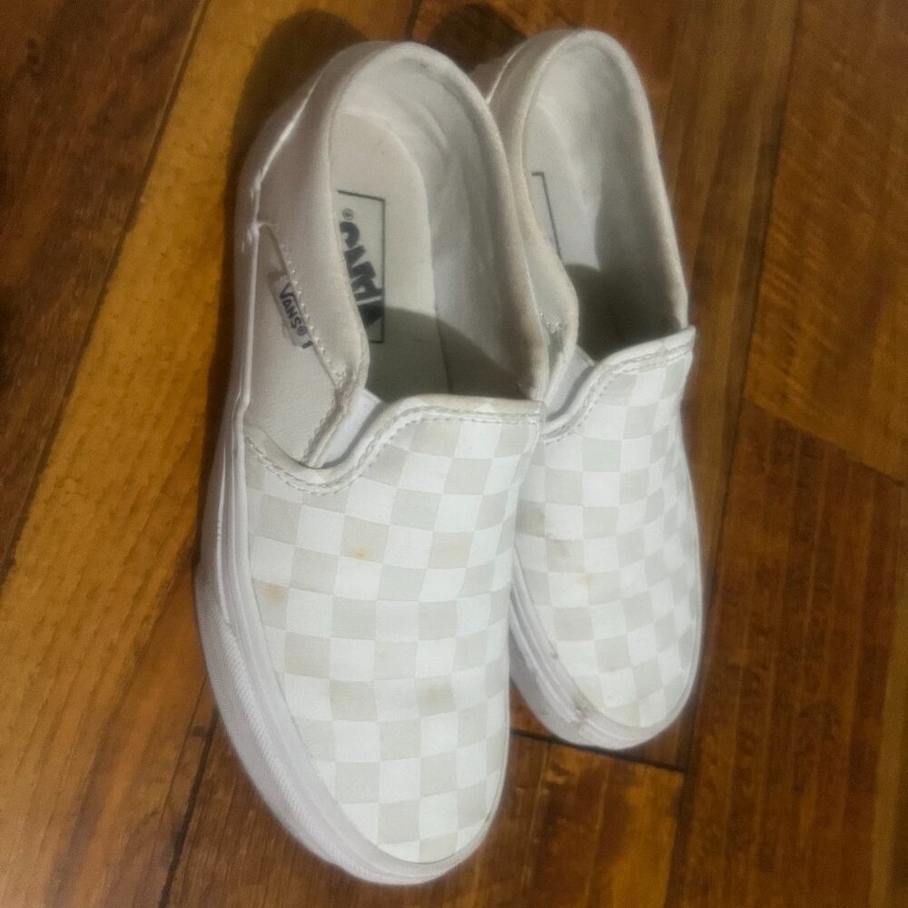 VANS Asher Vans Checkerboard Asher 6Y-7.5W White Slip OnBlack White Size 6